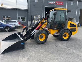 JCB 407