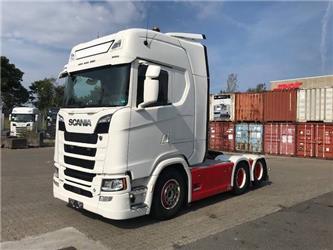 Scania S 520