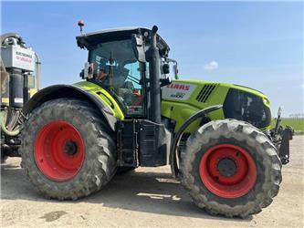 CLAAS Axion 830