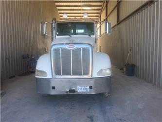 Peterbilt 386