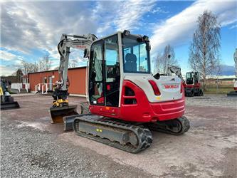 Takeuchi TB370