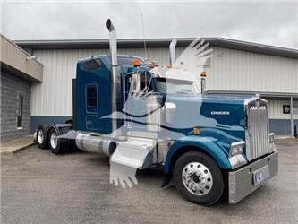 Kenworth W900