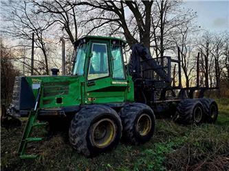 John Deere 1110D