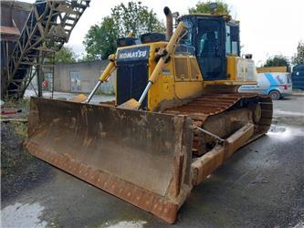 Komatsu D65PX-18