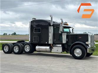 Peterbilt 389