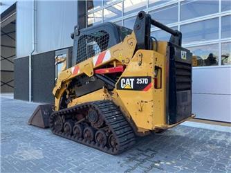 CAT 257 D