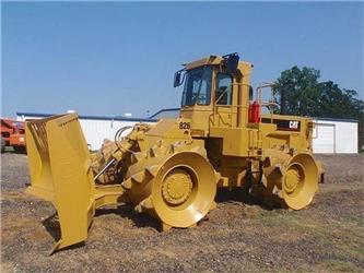 CAT 826C