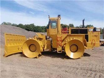 CAT 836C