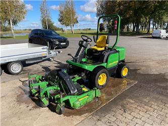 John Deere 1565