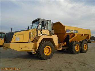 Komatsu HM300-2