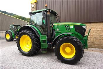 John Deere 6210R