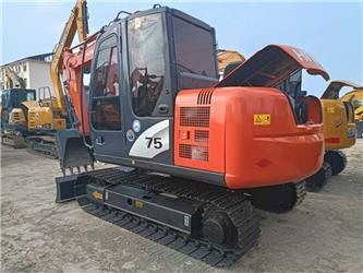 Hitachi ZX 75