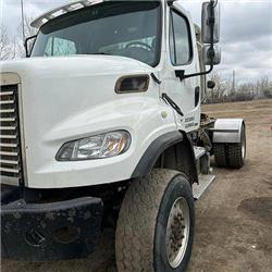 Freightliner M2