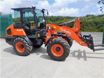 Kubota R O90