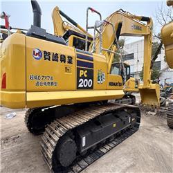 Komatsu PC 200