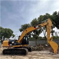 CAT 320 D2