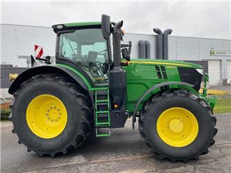 John Deere 6250R