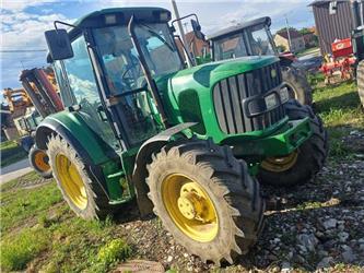 John Deere 6120