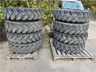  Tiron Tyres wheelexcavator