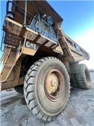 CAT 777D