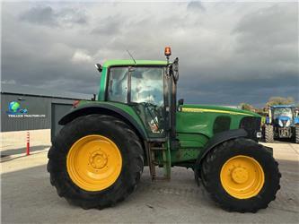 John Deere 6920