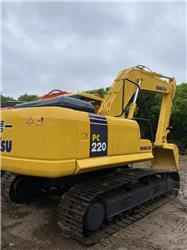 Komatsu 220