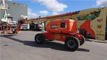 JLG 800AJ