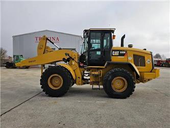 CAT 930M