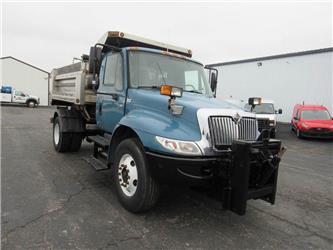 International 4400