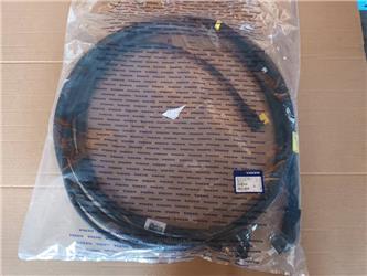 Volvo HOSE 21313780