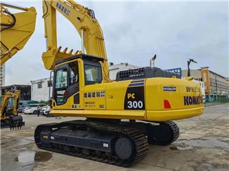 Komatsu PC 300