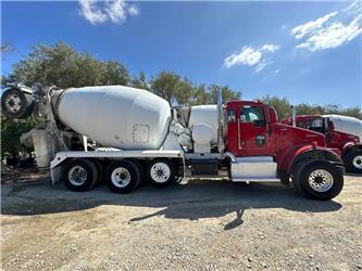 Kenworth W 900