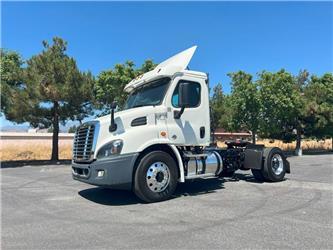 Freightliner Cascadia 113