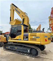 Komatsu PC200-8