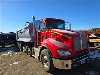 Kenworth T 440