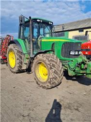 John Deere 6920