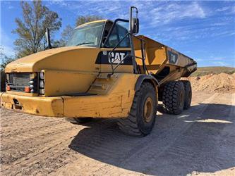 CAT 740