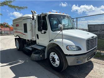 Freightliner M2