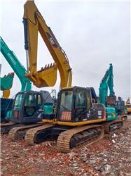 CAT 318D