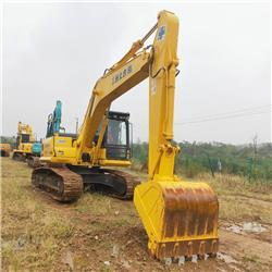 Komatsu PC200-8