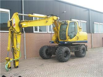 JCB JS175W