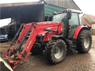 Massey Ferguson 5712