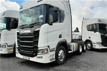 Scania R560