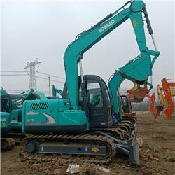 Kobelco SK75-8