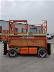 JLG M 4069