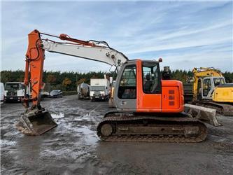 Hitachi ZX135US