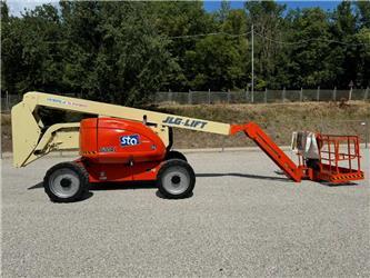 JLG 600 AJ