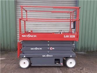 SkyJack SJ 3226