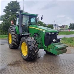 John Deere 8420