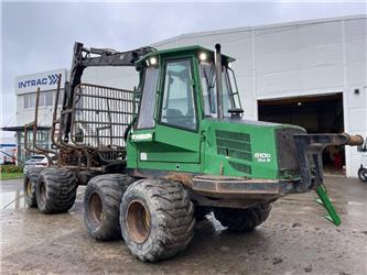 John Deere 810D